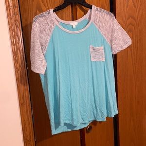 Teal and grey tee